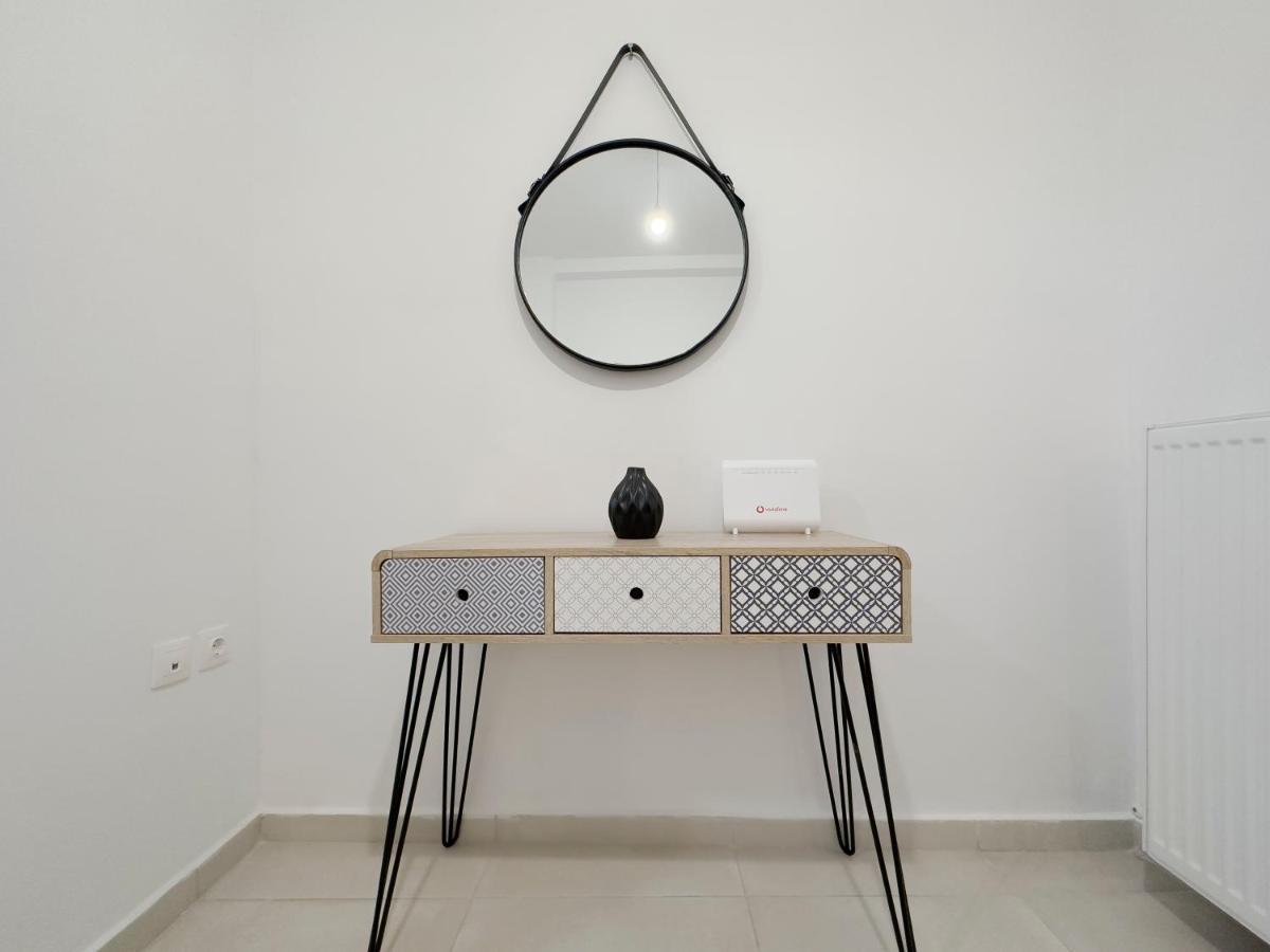 Apartamento Aventura Comfortable 90Sqm Apt In Kato Patisia Atenas Exterior foto
